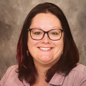 HR_Assets_Photos_Headshots_Clinincians_AshleyRancourtLCPC