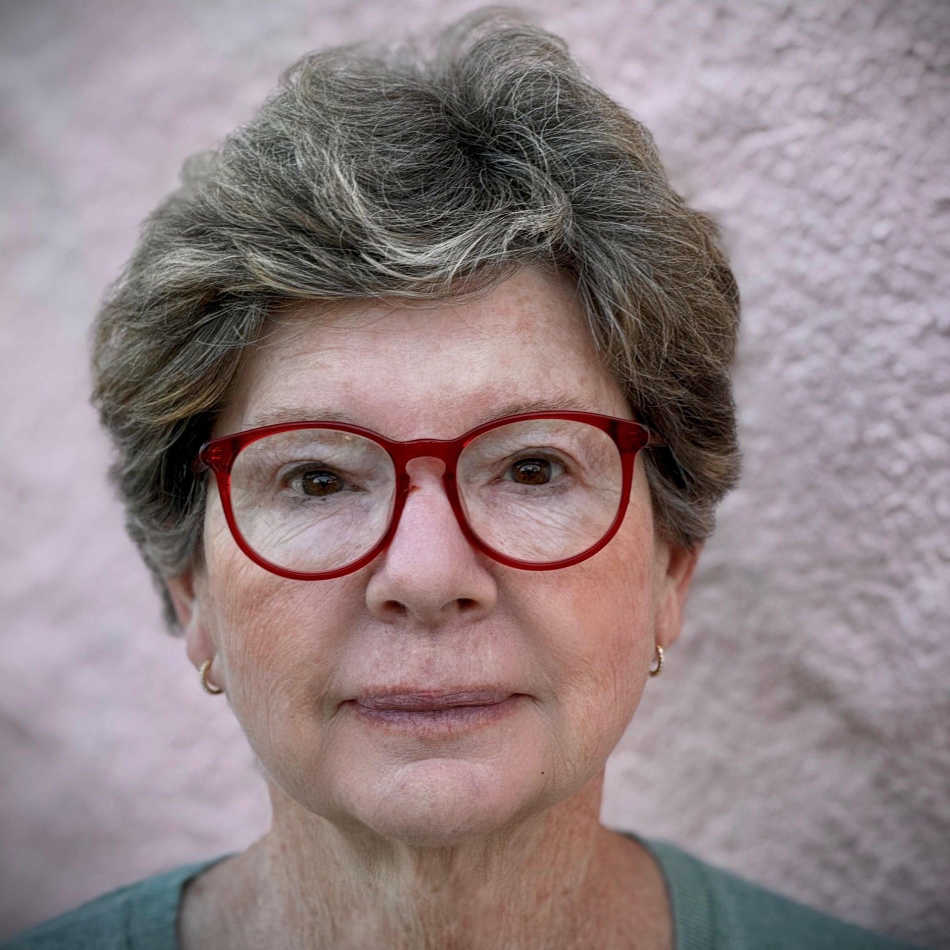 Karen Sennett Karen Sennett